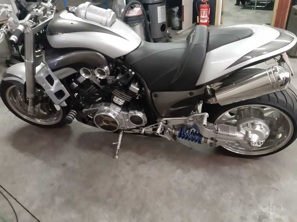 Yamaha VMAX,exclusief moto,Full option