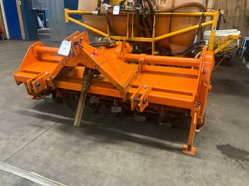 Grinta 011-10-104 Herse motrice portée