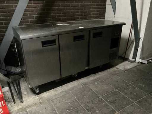 Chłodnicze stanowisko Gamko MGA/222MU25N