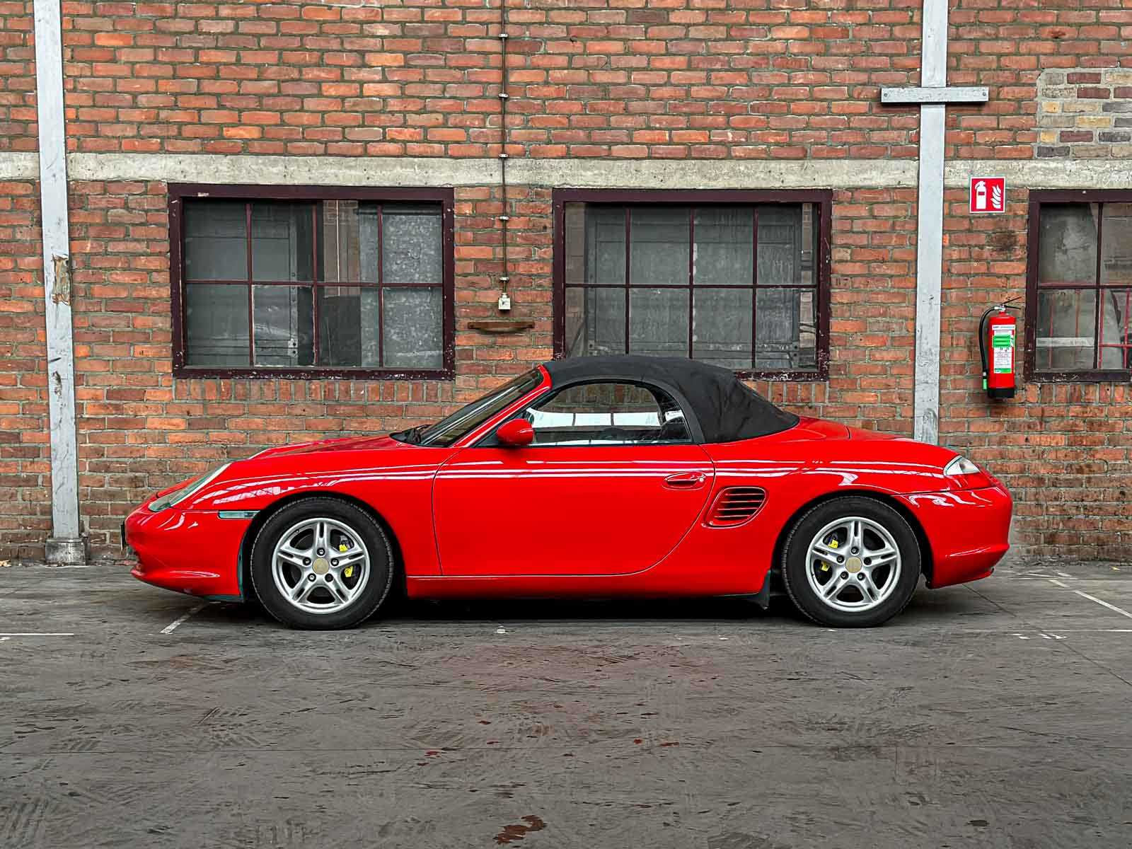 Porsche Boxster 986 2.7 220pk 2004 -Facelift- Youngtimer