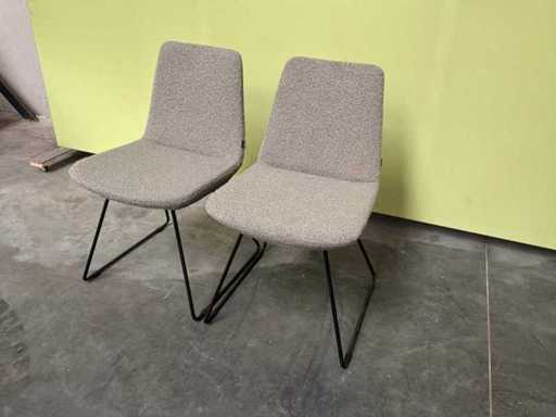 Markant Lyon chair Sledbase Meeting chair (2x)