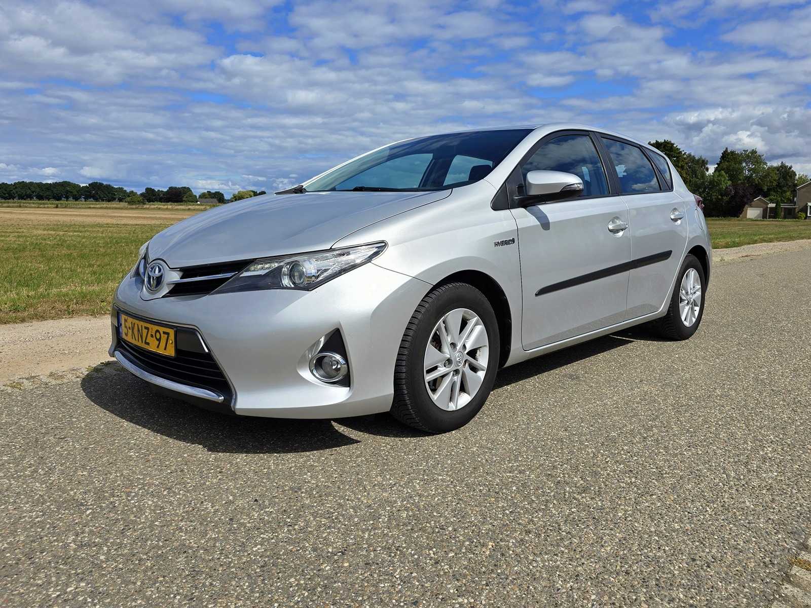 Toyota Auris 1.8 Hybrid Aspiration, 5-KNZ-97