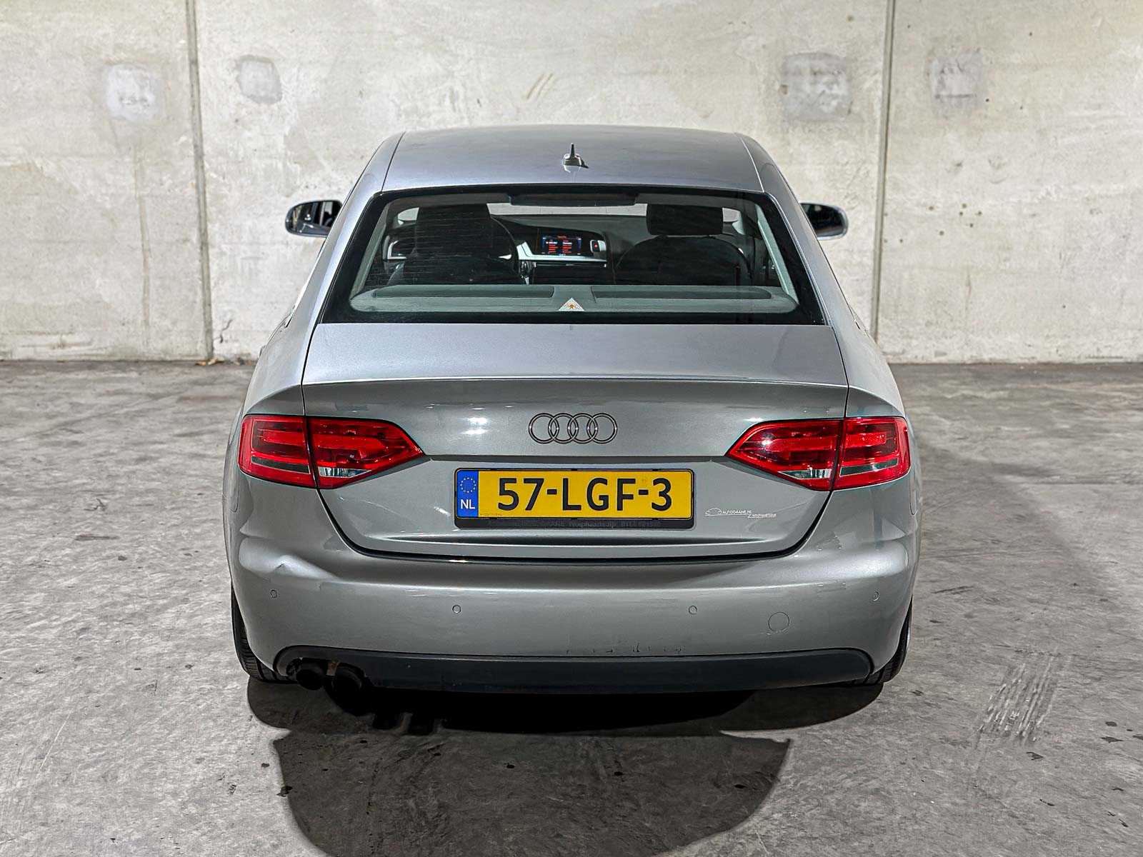 Audi A4 Limousine 1.8 TFSI Pro Line 120pk 2010 (Origineel-NL), 57-LGF-3