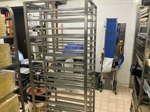 Various stainless steel shelf trolleys (2x)