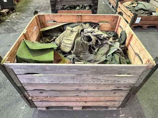 Batch of various army bags
