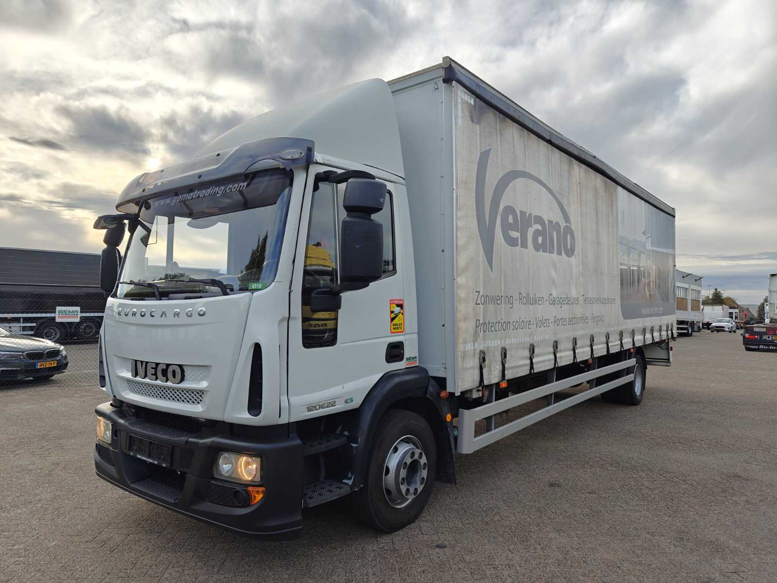 2012 IVECO Eurocargo Railcar with Sliding Tarpaulin