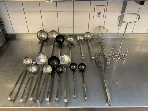 Lot de ustensile de buc?t?rie