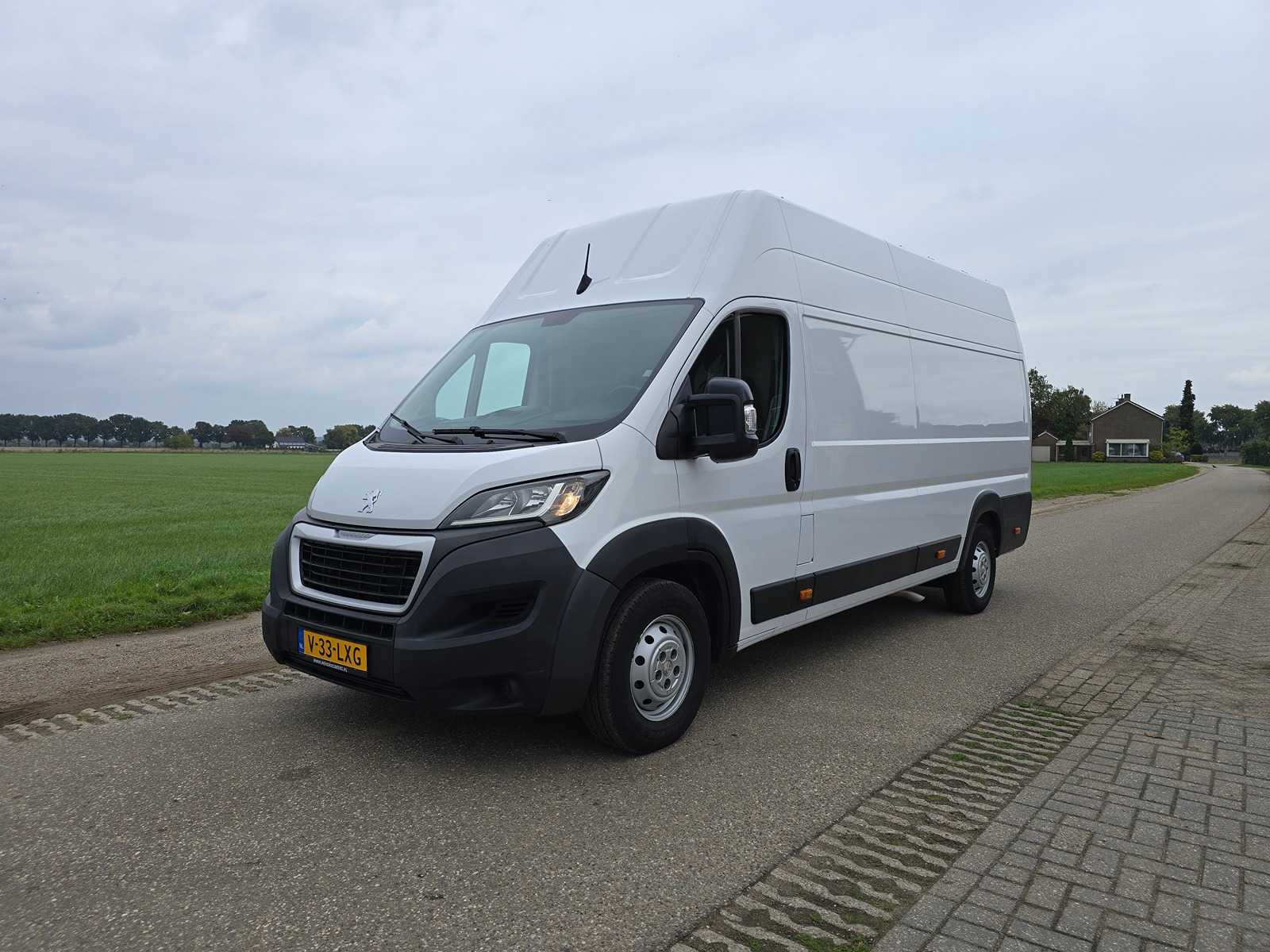 Peugeot Boxer 435 2.2 HDI L4 H3, V-33-LXG