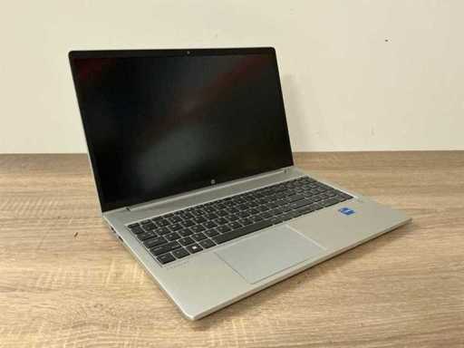 Laptop - HP - HP ProBook 450 15,6-calowy G10 Notebook PC