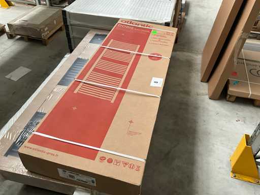 Divers radiateurs sèche-serviettes électriques (2x)