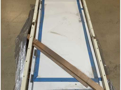 Marinestahl-Feuertür A60 mit korrosionsbeständiger Beschichtung für den Einsatz auf See und im maritimen Einsatz