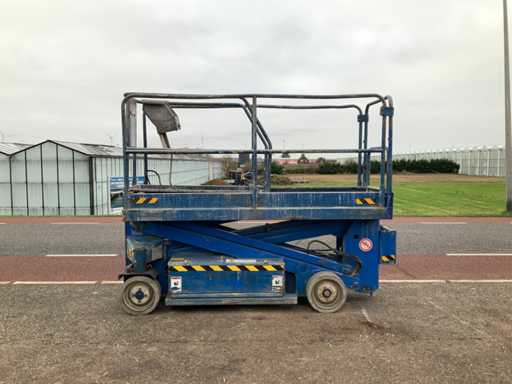 2000 Upright SL20 Aerial Work Platform