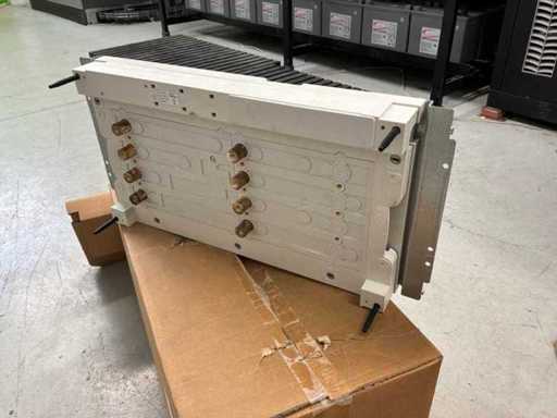 LEGRAND 4 046 27 Basis VX³IS233 nieuwe staat - nooit gebruikt