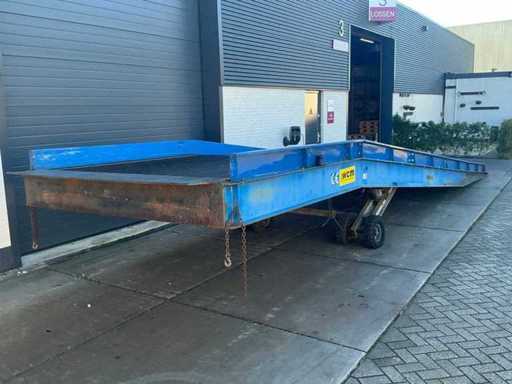 2015 Arch Auto WCM 1E 12 ton Loading ramp