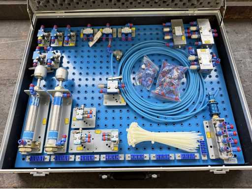 FESTO Pneumatics Teaching Case / Training Set