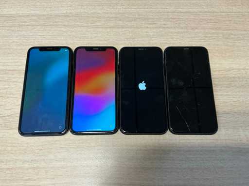 Apple Iphone XR (64GB) Mobile Phone (4x)