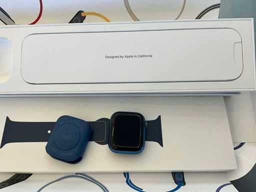 Apple Series 7 Smartwatch