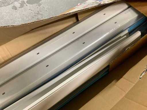 O mul?ime de t?vi pentru cabluri de 200 cm