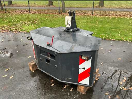 Vordergewicht 2000 kg