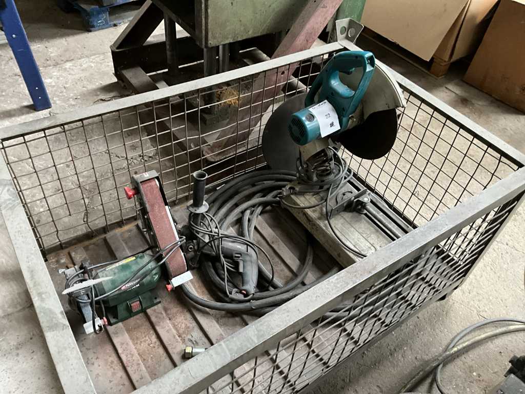 Makita 2414B Ferăstrău circular radial