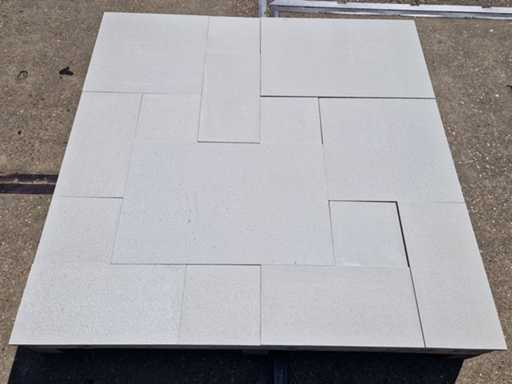 Natursteinfliesen. Game Bond (ca. 40,32 m²)