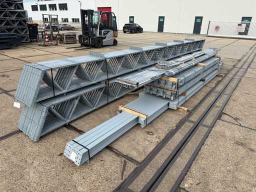 Staalconstructie 15.20 x 40.00 meter (608m2)