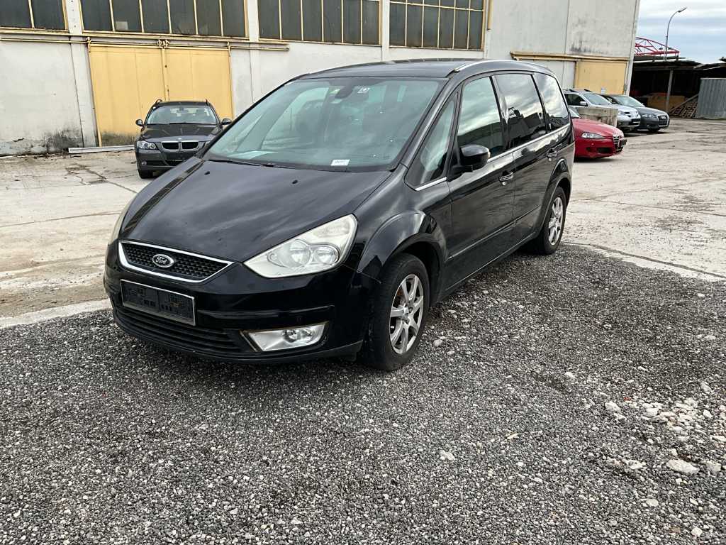 Voiture Ford Galaxy