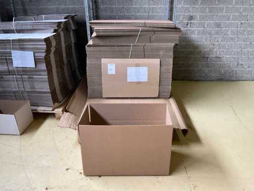 Cutie pliabilă din carton (aprox. 125x)