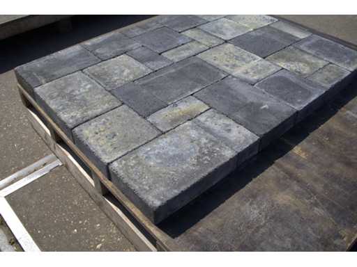 Game bond (approx. 32.4m²)