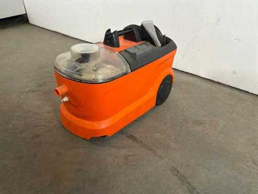 2016 Kärcher Puzzi 10/1 Carpet Cleaner