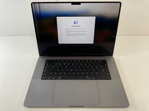 Apple MacBook Pro 16", M1 Pro, 16GB RAM, 512GB NVMe Laptop