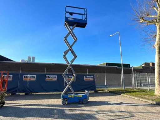 Piattaforma aerea Genie GS-1932 2013