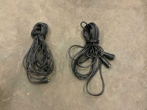 Verlängerungskabel (2x)
