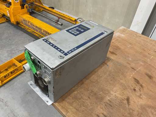 Emotron VFX40-073-54 Frequentieregelaar