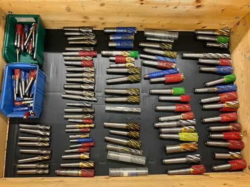 Frezarka do frezowania końcowego