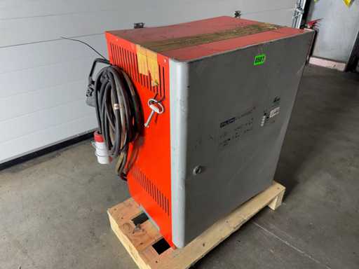 Ładowarka do wózka widłowego Filon 48V 110A