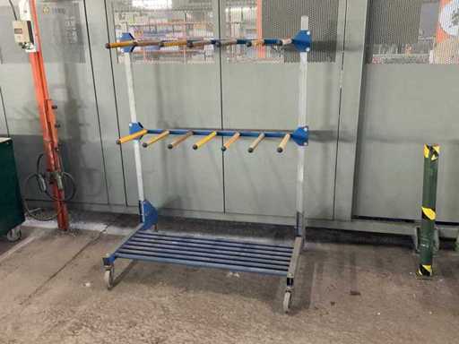 Tramvai de transport cu profil