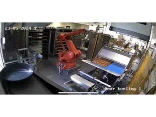 7ea07fa5-8bec-4356-b9a7-dbfa638ccb4a.mp4