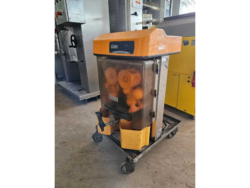 Zumex - Versatile S-S 230V - Orange Juice Machine