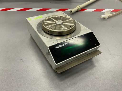Échelle Mettler PC 4000