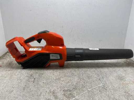 Dmuchawa do liści Husqvarna 320iB 2020