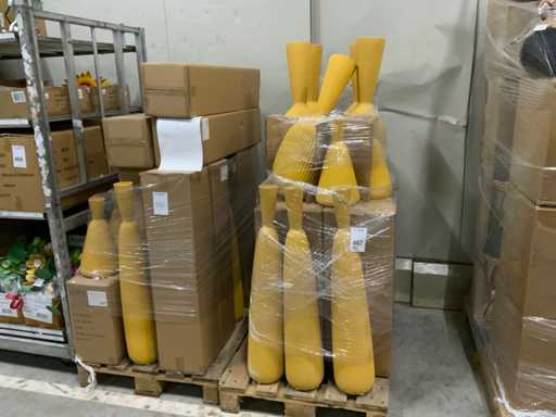 Lot de vaze pe 2 paleti