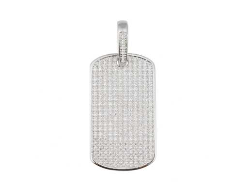 Silberfarbener rechteckiger Anhänger mit Brillanten