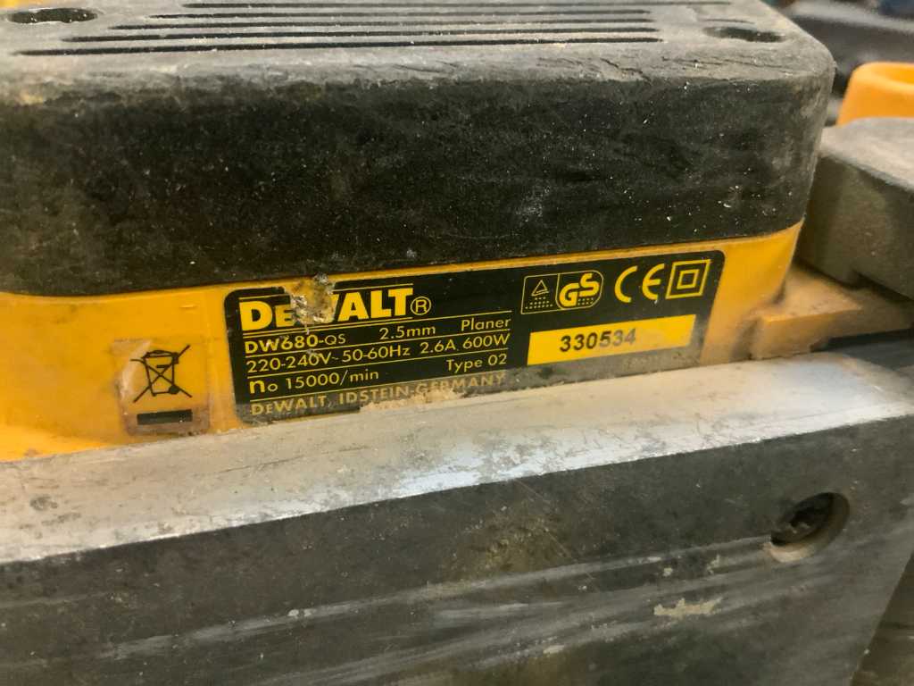 Dewalt on sale dw680 planer