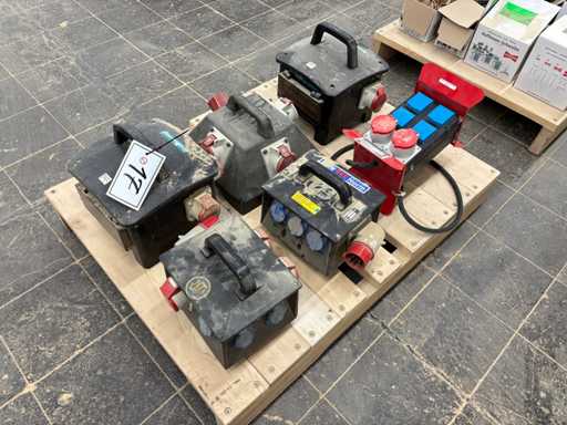   Molti distributori di energia