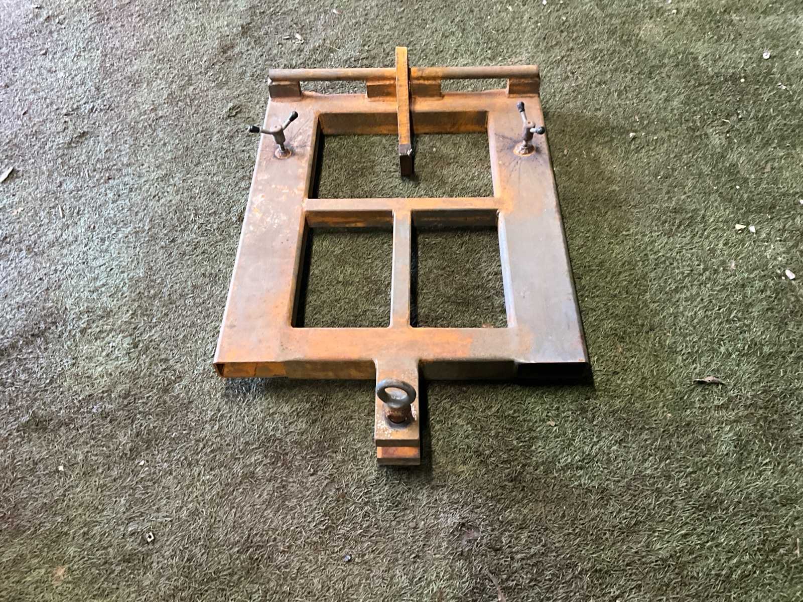 Forklift towing system