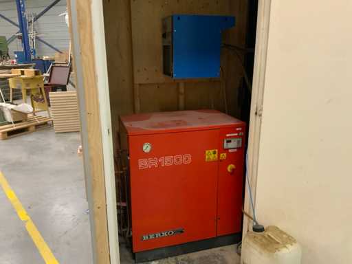 2000 Berko BR1500 Screw Compressor