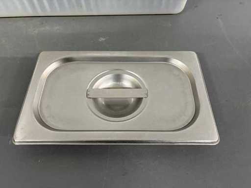 Pojemnik Gastronorm ze stali nierdzewnej z pokrywką (28x)