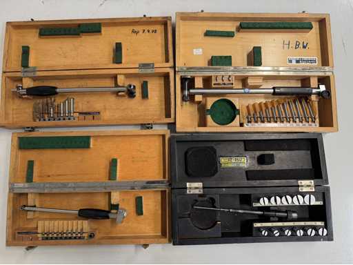   4 Indoor Fine Gauge Sets