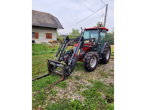 Trattore MCCORMICK CX75 LE con caricatore frontale ROBUST F10